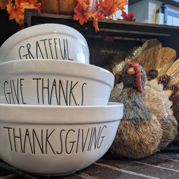 SOLD π€ Rae Dunn Thanksgiving White Mixing Bowl - Picture 7 of 7